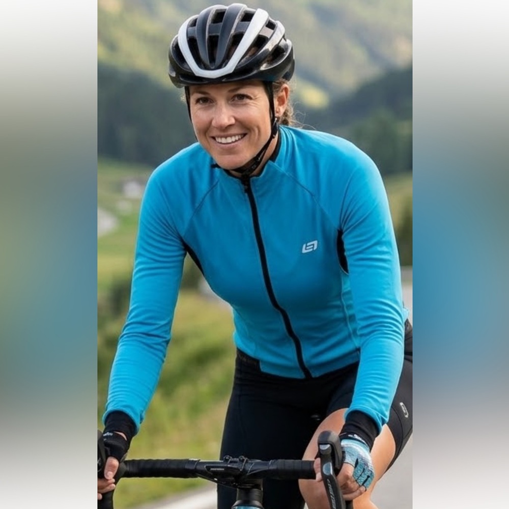 Bellwether Women’s Bright Teal Cycling Jacket with Black Accents